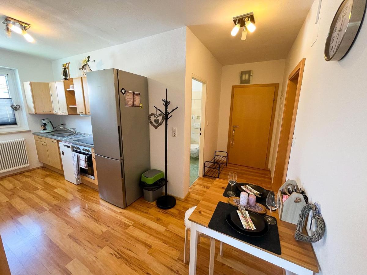 Ottl'S Appartements Mit Kreischbergblick ซังคท์ลอเรนเซน อ็อบ มูเรา ภายนอก รูปภาพ